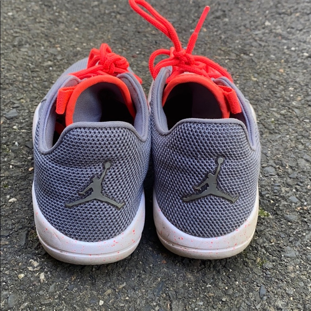 Kids Jordan eclipse sneaker - Picture 3 of 6